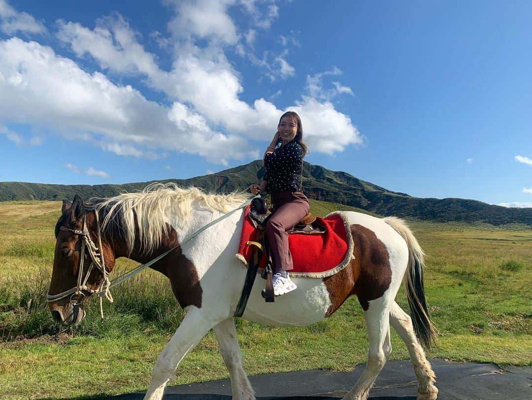 井上沙紀さんのインスタグラム写真 - (井上沙紀Instagram)「この前、馬ちゃんに会いに行った時の🤤💘癒されまくった🤤 結婚式で馬乗って登場するのが夢です✌️wwww 夢持つのは自由よね⤴︎⤴︎⤴︎ #馬 #馬女子 #乗馬」10月13日 15時19分 - inouesaki_1997