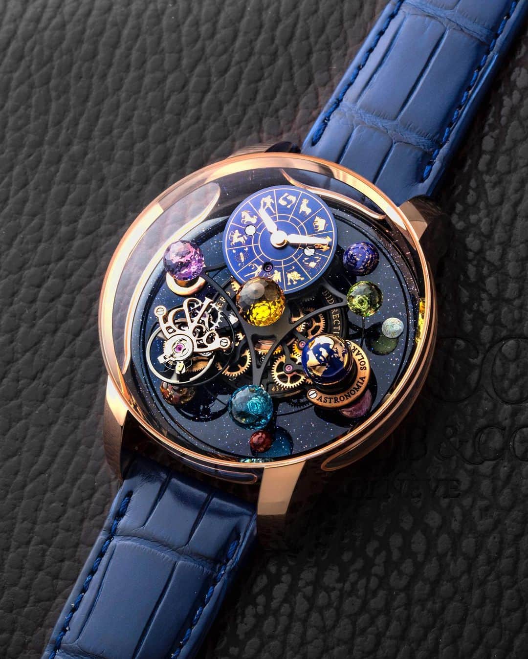 Daily Watchさんのインスタグラム写真 - (Daily WatchInstagram)「The $318,000 @Jacobandco Astronomia Solar Zodiac in 18K Rose Gold. This timepiece feature the stunning manual wind JCAM19 movement. The dial is made in blue PVD with rose gold plating and engraving of the Zodiac signs ✨」10月13日 15時43分 - dailywatch