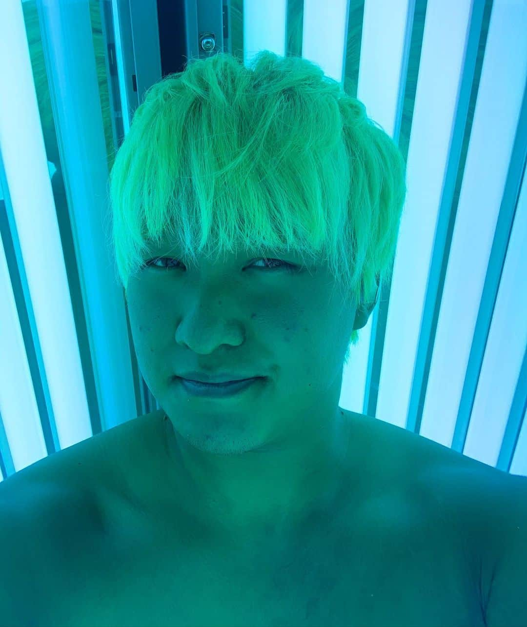 下村大樹さんのインスタグラム写真 - (下村大樹Instagram)「黒くなりたい #タンニング #tanning #日焼け」10月13日 16時17分 - dnadaiki1019