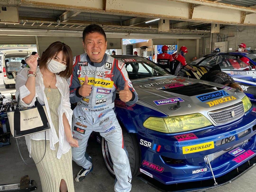 岩田亜矢那さんのインスタグラム写真 - (岩田亜矢那Instagram)「#formuladrift  #goodride   @fukada_tadahiro  @goodridejapan  @rina_aoi_   寺町選手 2位おめでとうございます！！  近くてみるドリフトは、本当にカッコ良かったです！」10月13日 17時30分 - ayana1113