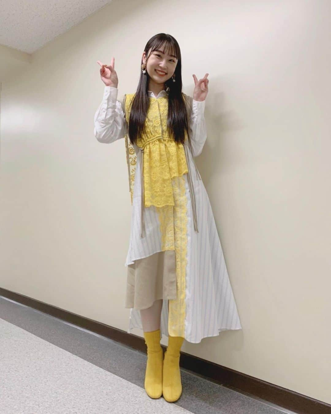 段原瑠々さんのインスタグラム写真 - (段原瑠々Instagram)「🧡  昨日の日本武道館公演、改めてありがとうございました！！ センターステージでオレンジのペンライトに囲まれて、幸せでした☺️  #juicejuice #段原瑠々 #日本武道館 #最後の雨 #衣装 #新しくなったよ」10月13日 17時31分 - ruru_dambara.official