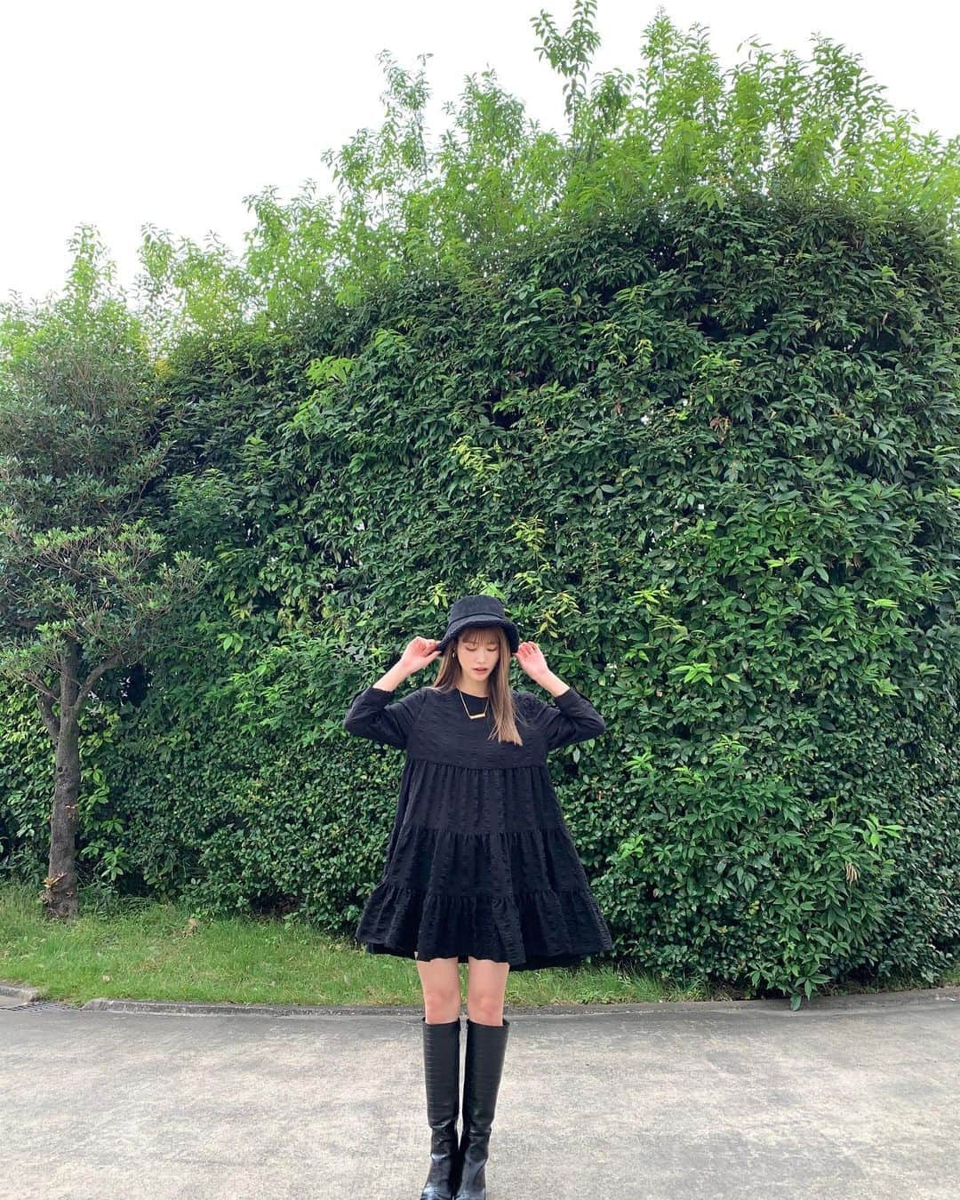 生見愛瑠さんのインスタグラム写真 - (生見愛瑠Instagram)「SHIFUKU🖤🖤🖤〜」10月13日 17時44分 - meru_nukumi