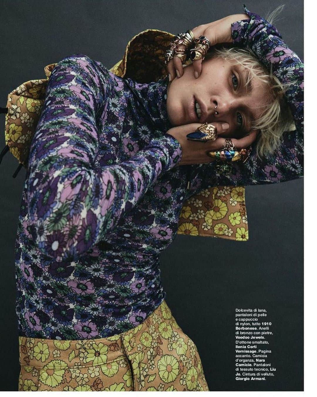 のインスタグラム：「AASMAE @_aasmae_ for @drepubblicait  Photographer: @vanmosseveldeplusn Fashion Editor/Stylist: @stephanegaudrie Hair: @alessandrorebecchi MUA: @andreacosta68  #WOMEN360MGMT #Aasmae #DRepubblica #DRepubblicaMagazine」