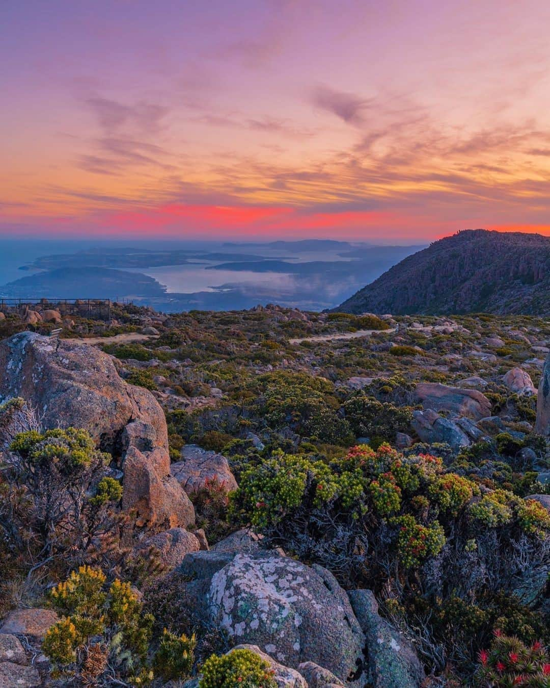 Australiaさんのインスタグラム写真 - (AustraliaInstagram)「We just can’t get enough of this gorgeous rainbow of colours 🌈 @marissaknightphotography snapped this beautiful view from the top of #MountWellington in @tasmania. Just a 30-minute drive from @hobartandbeyond, a trip to the summit of this peak will give you sweeping views over #Hobart, #BrunyIsland and the Tasman Peninsula. This impressive lookout is part of #WellingtonPark, which is also home to lots of tracks and trails for bushwalking, bike riding and horse riding, and for the adventurous rock climbers, the #OrganPipes are a must-do. #seeaustralia #DiscoverTasmania #hobartandbeyond #travel #holidayherethisyear」10月14日 4時00分 - australia