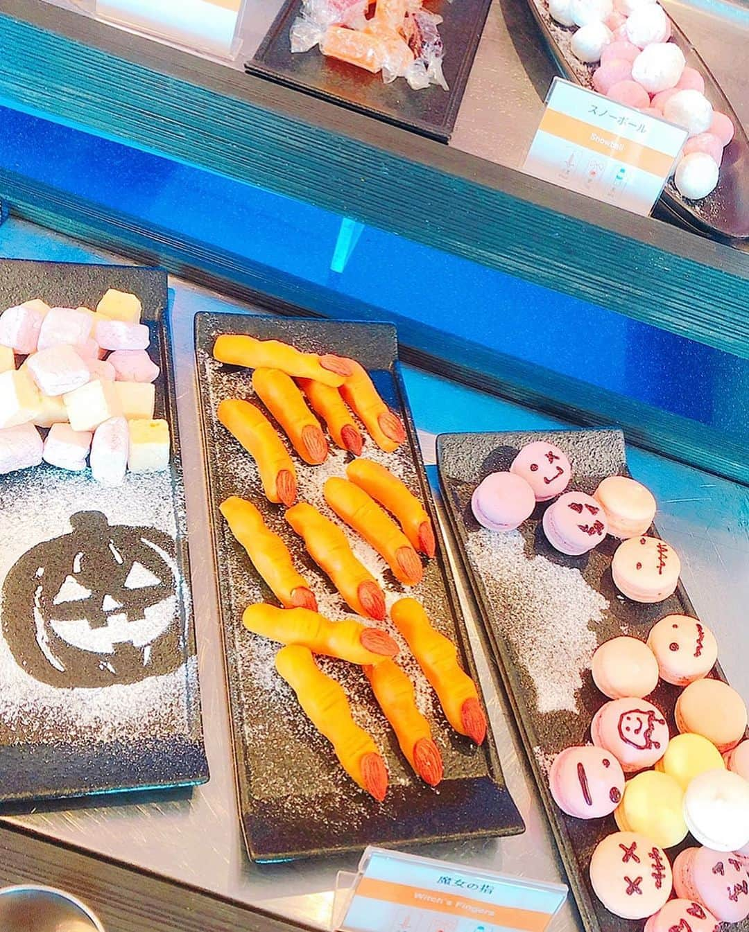 向日葵めいさんのインスタグラム写真 - (向日葵めいInstagram)「前のん。 #🎃#🍴#👻#😋 #シェラトン都ホテル大阪 #ハロウィーンビュッフェ #スイーツビュッフェ #ハロウィーンランド」10月14日 4時02分 - yoka_himawarimei