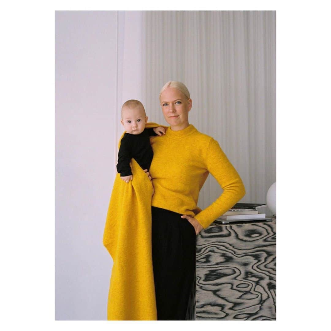 のインスタグラム：「New story now up with Object Designer @sabine_marcelis read the full interview online 🌞🌞🌞  Sustainability is an important part of the Rika Studios ethos and process, tell us about how you approach sustainability?  “Quality over quantity! Both in my work and in my wardrobe. I stay away from mass production and create  special timeless design objects and spaces. I try to do the same with what I wear, choosing to invest in good quality pieces, like for example Rika Studios wardrobe.”」