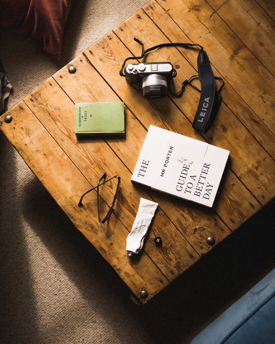 MR PORTERのインスタグラム：「Think of the MR PORTER Guide To A Better Day as an informative survival kit for the daily assault, taking you through all the perils, known and unknown, that you might face from sunrise to sundown. You've got this (with a little help from us) #MRPORTERHealthInMind」