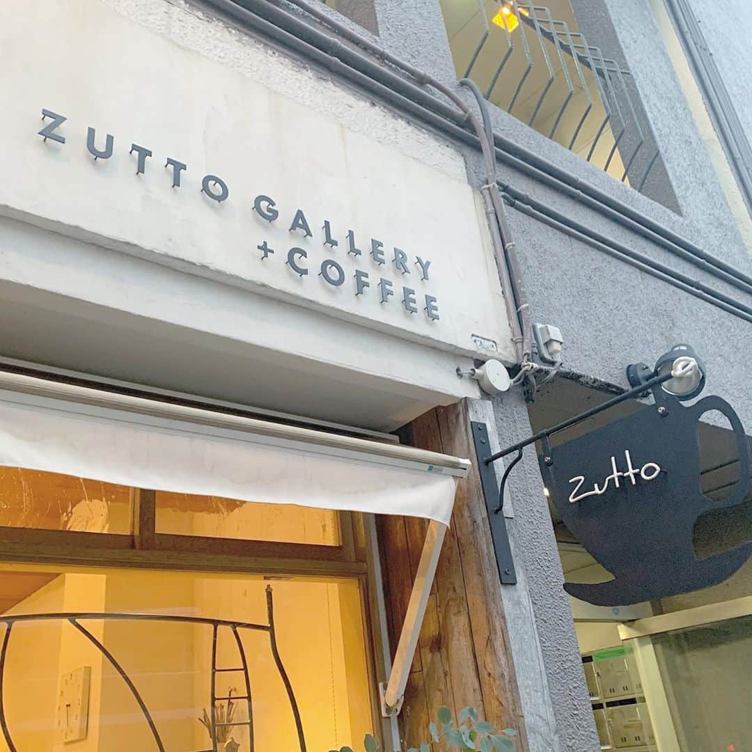 KANAKAさんのインスタグラム写真 - (KANAKAInstagram)「📍ZUTTO COFFEE  めろんそーだとごまきなこなんとか🍈♡  #zutto #zuttocoffee #大阪カフェ #北摂カフェ #メロンソーダ #淡色女子 #canikafe #canikafe_osaka」10月13日 20時31分 - canika_1111