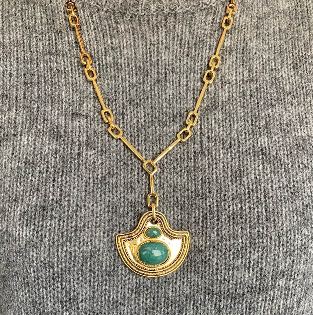 オーレリービダマンのインスタグラム：「Tuesday outfit ! #kea #aureliebidermann」