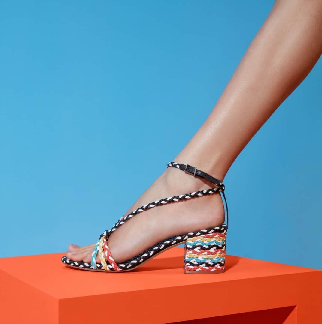 のインスタグラム：「OMG! SCHUTZ FRESHFULL 60'S OUT NOW ❤ #schutzfreshfull」