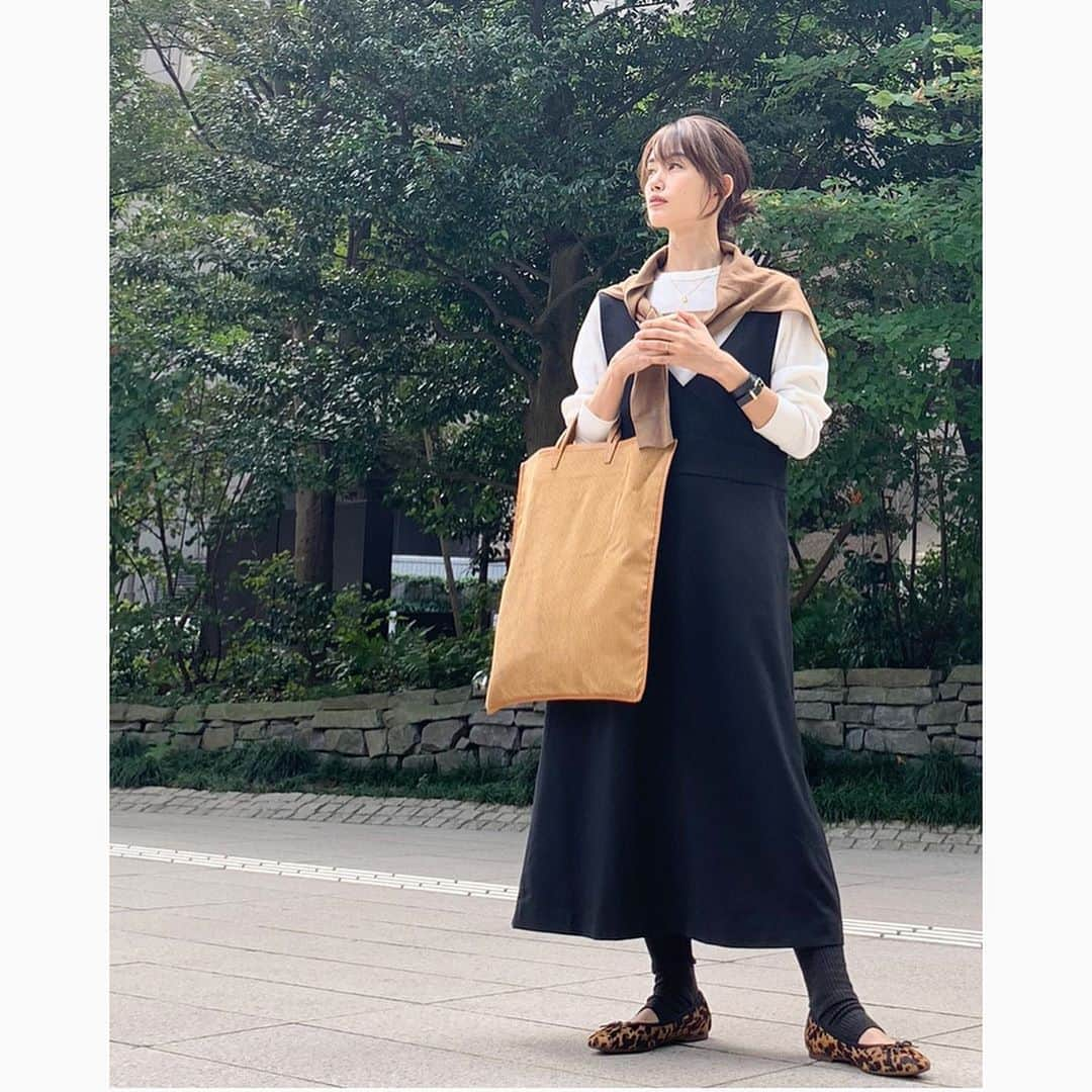 武藤京子さんのインスタグラム写真 - (武藤京子Instagram)「* * 先日のお洋服 * @rockport_jp の バレエシューズの配色で コーディネート * BLACK×CAMEL×WHITE * #uniqlo #stateofmind #mariha #avacation #rockport #アメブロ更新しました #まだ髪色を変える前の写真」10月13日 21時20分 - kyokomuto0628