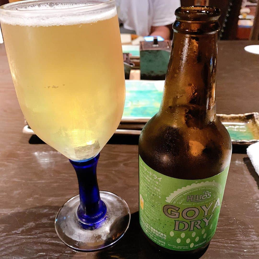 北川尚弥のインスタグラム：「かんぱーい🍺 ゴーヤードライを頂きました！ 暑い時のビールは最高ですな。 海のど真ん中から、時々なおやも。  #頑張った自分にご褒美ール #ゴーヤードライ」