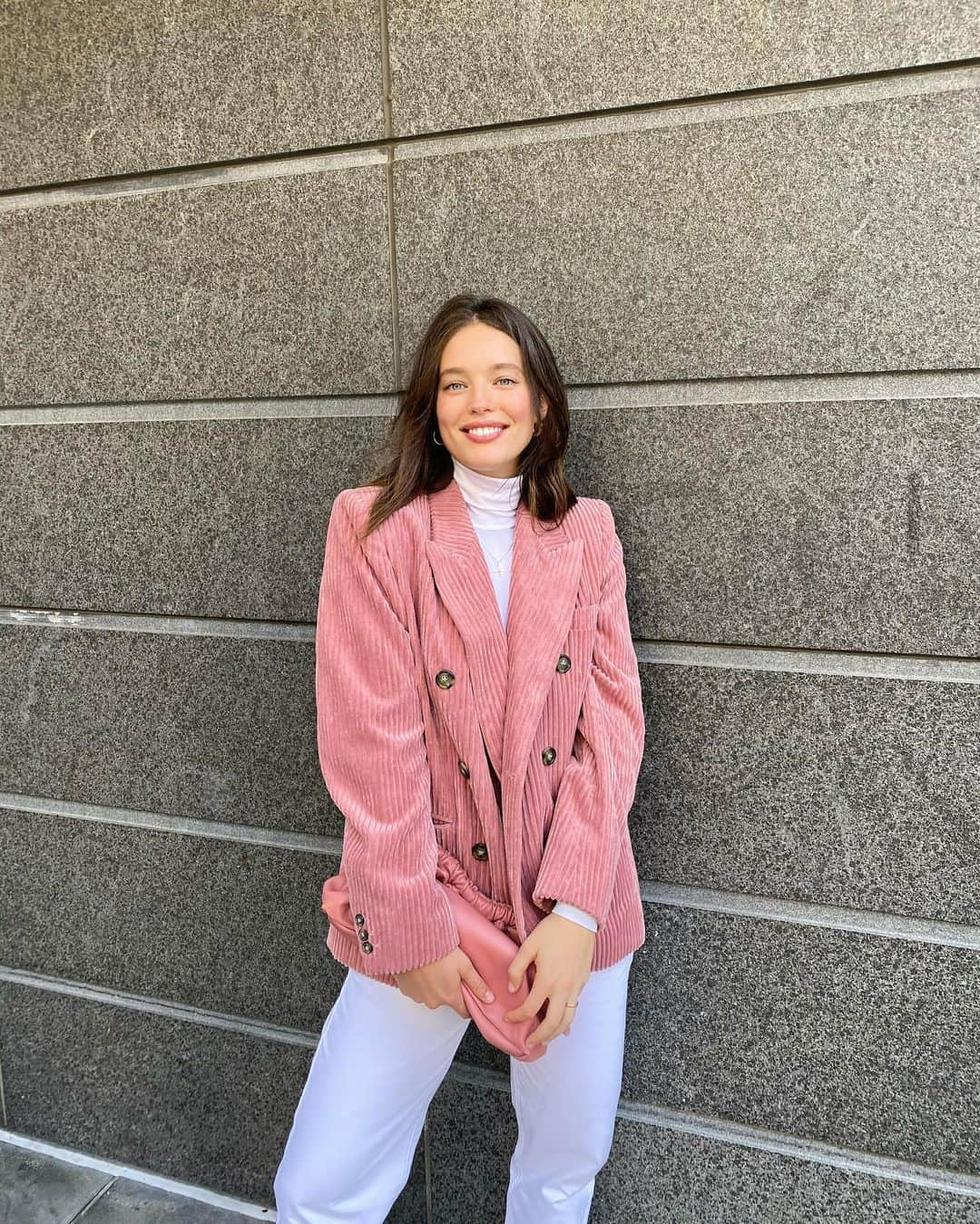 エミリー・DiDonatoさんのインスタグラム写真 - (エミリー・DiDonatoInstagram)「Not really a pink person but because of this blazer now I am 💘」10月13日 22時08分 - emilydidonato