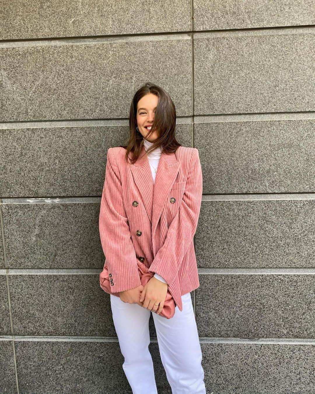 エミリー・DiDonatoさんのインスタグラム写真 - (エミリー・DiDonatoInstagram)「Not really a pink person but because of this blazer now I am 💘」10月13日 22時08分 - emilydidonato