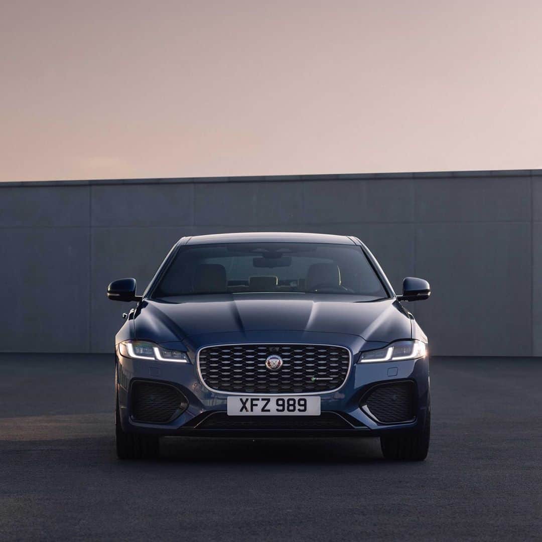 Jaguarさんのインスタグラム写真 - (JaguarInstagram)「Beautifully dynamic design underpins the #NewXF and #XFSportbrake. New aerodynamically-optimised bumpers, state-of-the-art slimline LED headlights, a wider grille and enlarged air intakes ensure a more poised, instantly recognisable presence.  #Jaguar #Premium #Luxury #Performance #Sport #Saloon #Estate #MHEV #Hybrid #AWD #ElectricCars #Technology #CarsofInstagram #CarsWithoutLimits #InstaCar」10月13日 22時20分 - jaguar