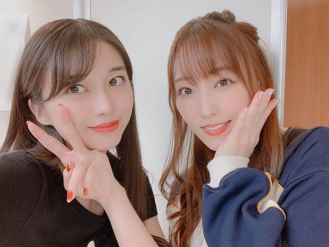 牧野真莉愛さんのインスタグラム写真 - (牧野真莉愛Instagram)「♡ ♡ 💗譜久村聖さん＆まりあ💗 🎀 ✨Hello! Project 2020 Autumn 〜The Ballad〜 Extra Number✨ 2020.10.12🐰日本武道館 とってもありがとうございました💖 🐰🎵 フジテレビTWOさん 10月15日(木)18:00～21:30 『Hello! Project 2020 Autumn 〜The Ballad〜 Extra Number』 ぜひご覧ください💕💕💕 ♡ ♡  #フジテレビTWO さん @fujitv_otn  #譜久村聖 さん💖 #HelloProject #モーニング娘20 #morningmusume20 #牧野真莉愛」10月13日 22時35分 - maria_makino.official