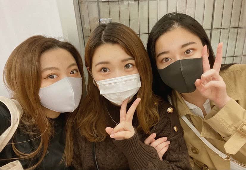 西山なずなのインスタグラム：「( *˘ ³˘)♡♡♡ #福岡タラレバ娘」