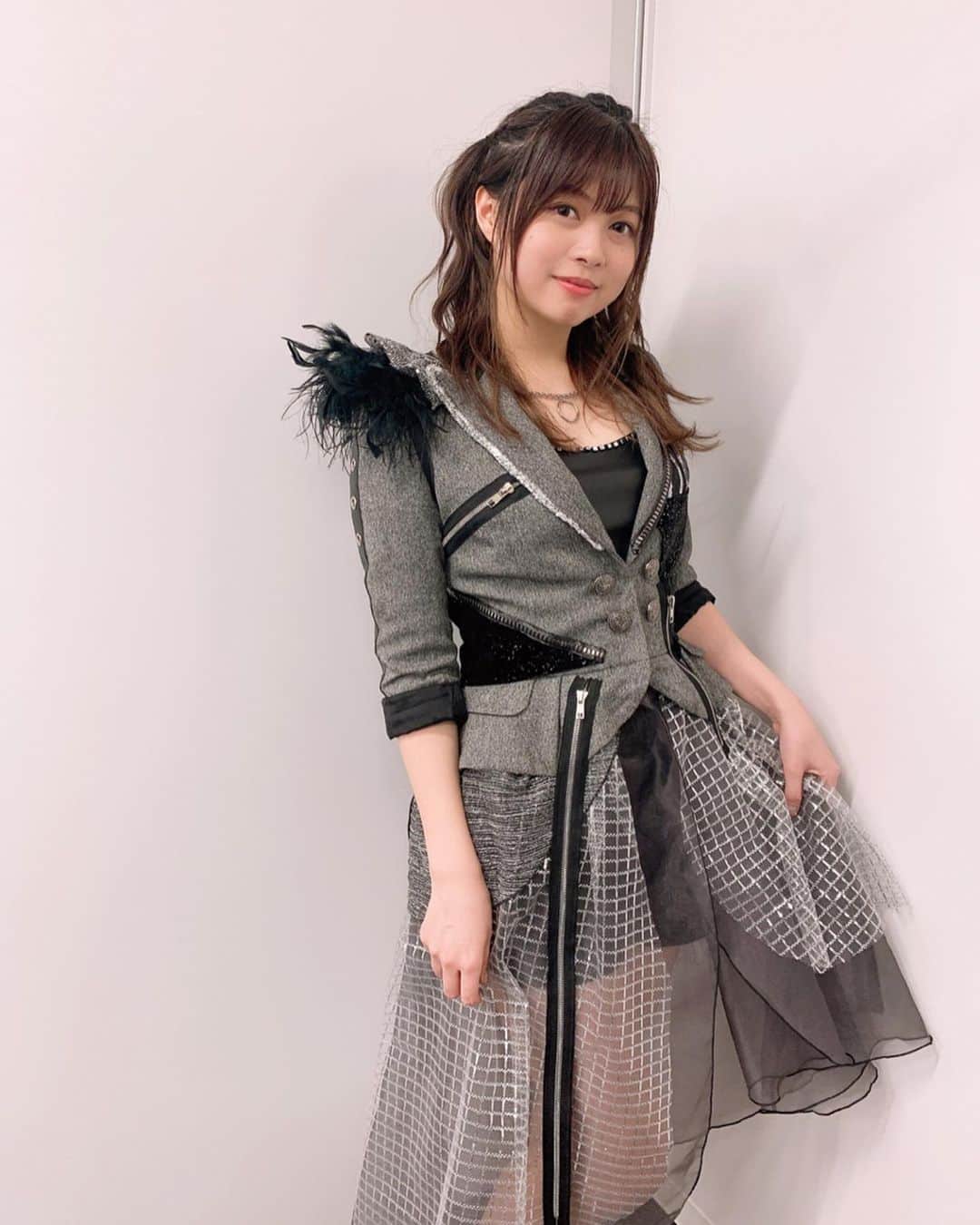 鈴木このみのインスタグラム：「👗✨✨  #鈴木このみライブ」
