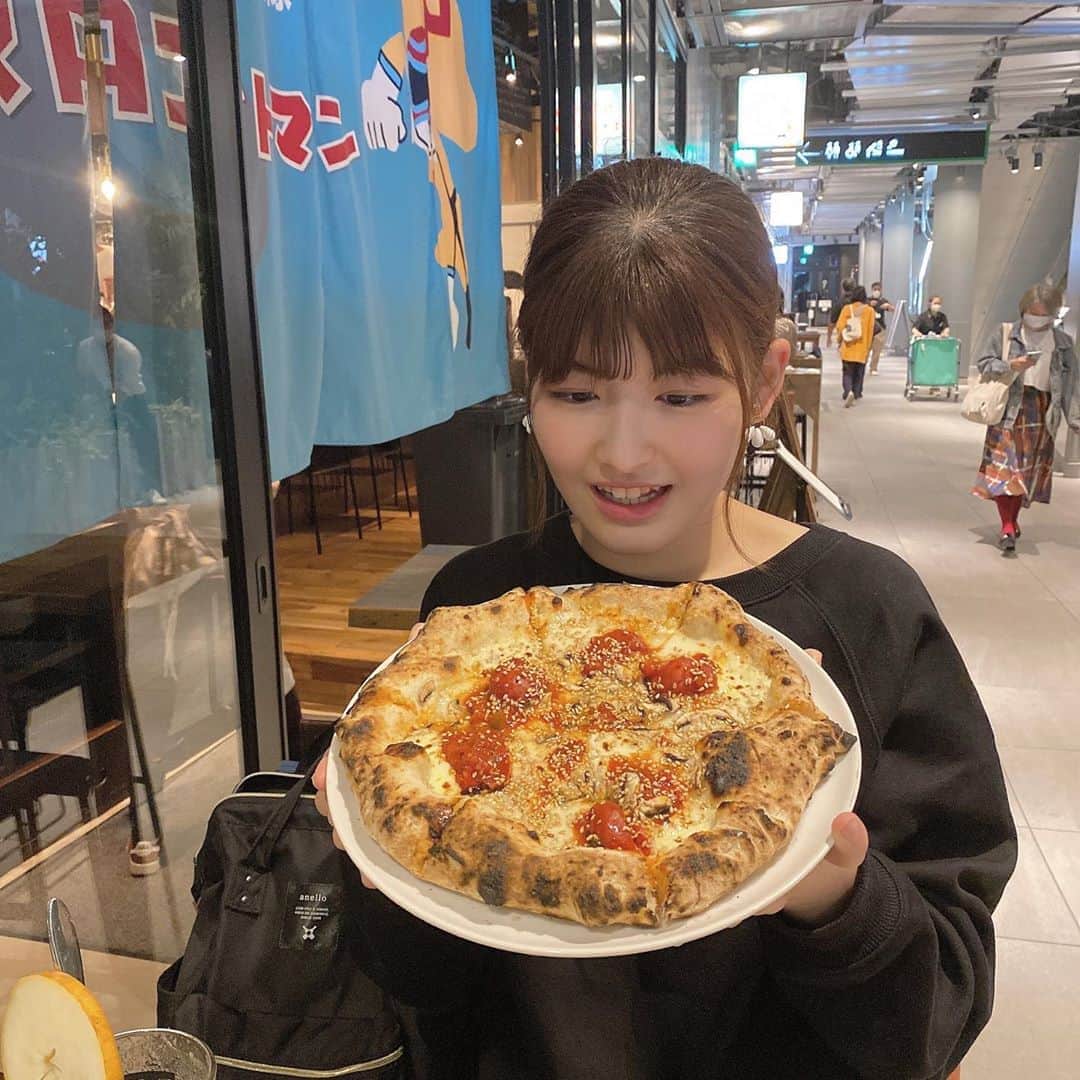 三谷美優さんのインスタグラム写真 - (三谷美優Instagram)「・ 宮下パークで撮ったやつ〜^_^  #ミスコン #ミスコンファイナリスト #ミスコン2020 #ミスコレ #ミス日大 #ミス日大経済 #日大 #宮下パーク #宮下パークグルメ #渋谷グルメ #渋谷 #エイトマン #ピザ」10月13日 23時14分 - misaki_miss02
