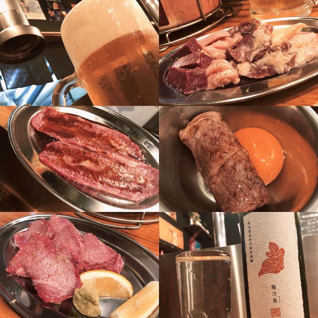 のインスタグラム：「またまたとてつもなく美味しい焼肉屋さんを発見してしまった…😍 6月にコロナ禍でオープンした 川反のしょうちゃん🥩 . 1ℓの美人生ビールもぺろりと飲み干しちゃうくらい、もぉーお肉が美味しすぎて堪能っ😍😍😍 . 絶対リピートのお店です❤️ お通しのモツ煮もぷるっぷる🤩💜 . #akita #焼肉 #ホルモン #しょうちゃん」