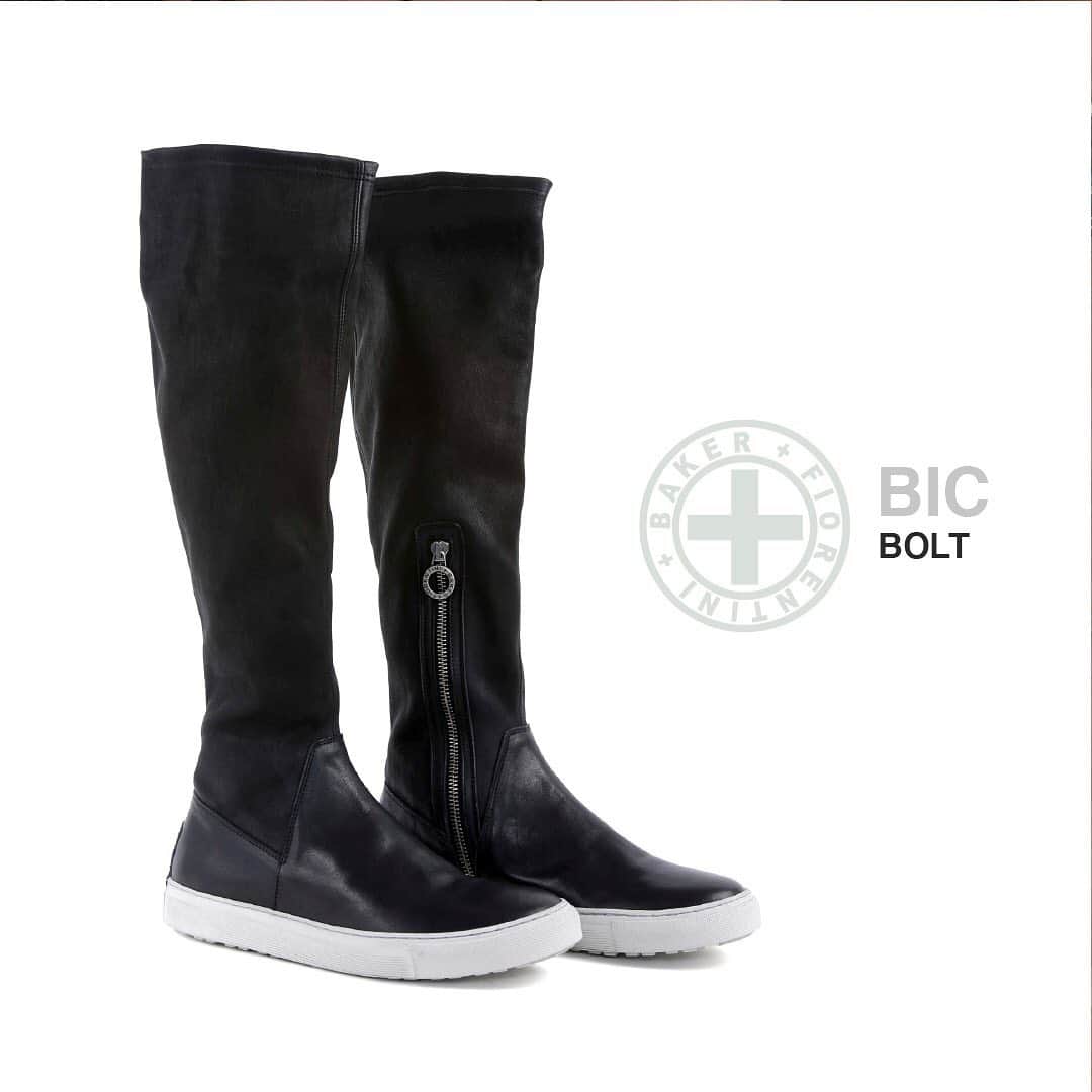 フィオレンティーニベーカーさんのインスタグラム写真 - (フィオレンティーニベーカーInstagram)「Rise to your full height.  / BOLT BIC /  Black natural and stretch leather knee-high sneaker boot.  #FiorentiniBaker  #Bolt #aw2020  #entirelymadeinitaly」10月13日 23時46分 - fiorentinibaker