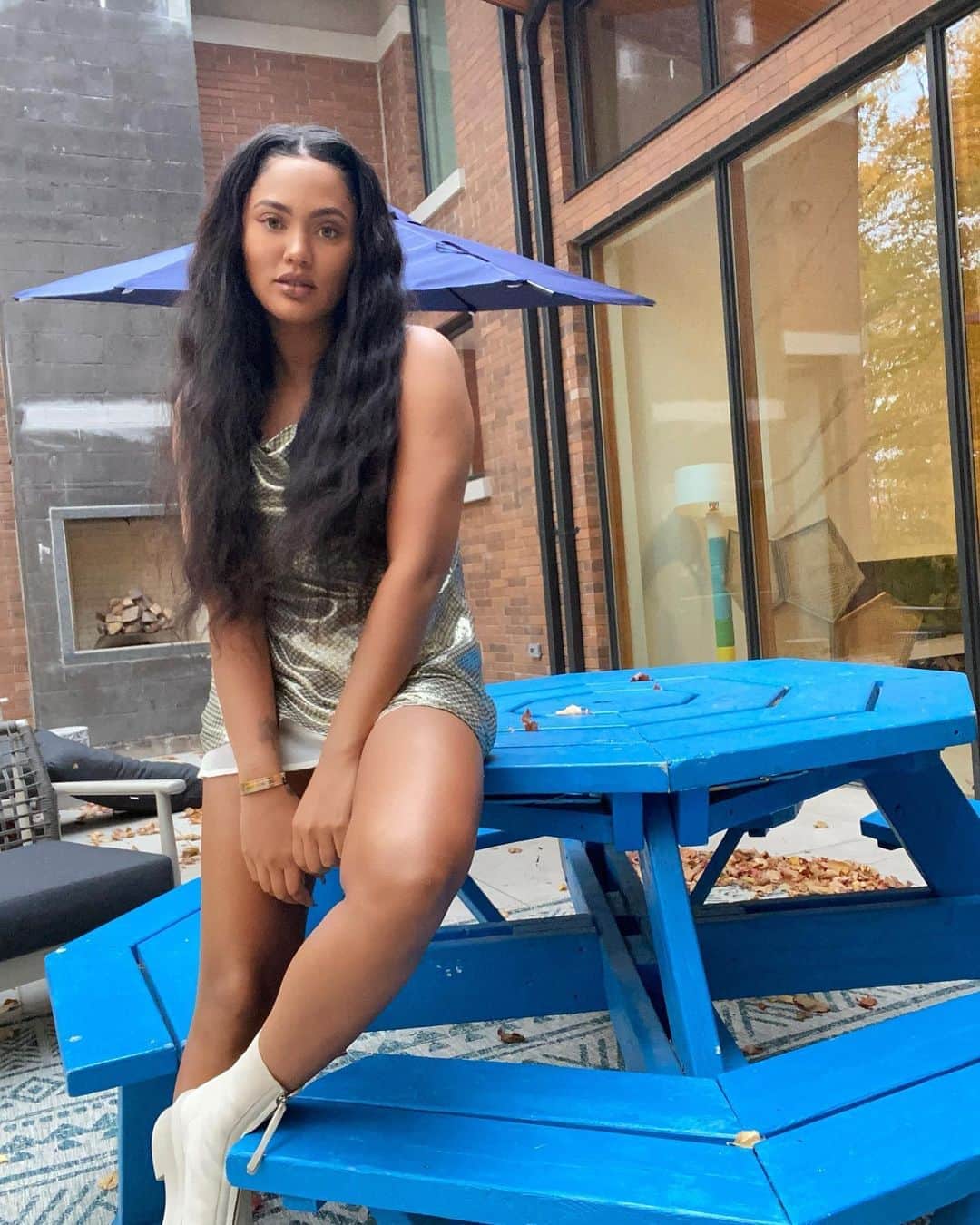 エイヨシャ・カレーのインスタグラム：「🌊」