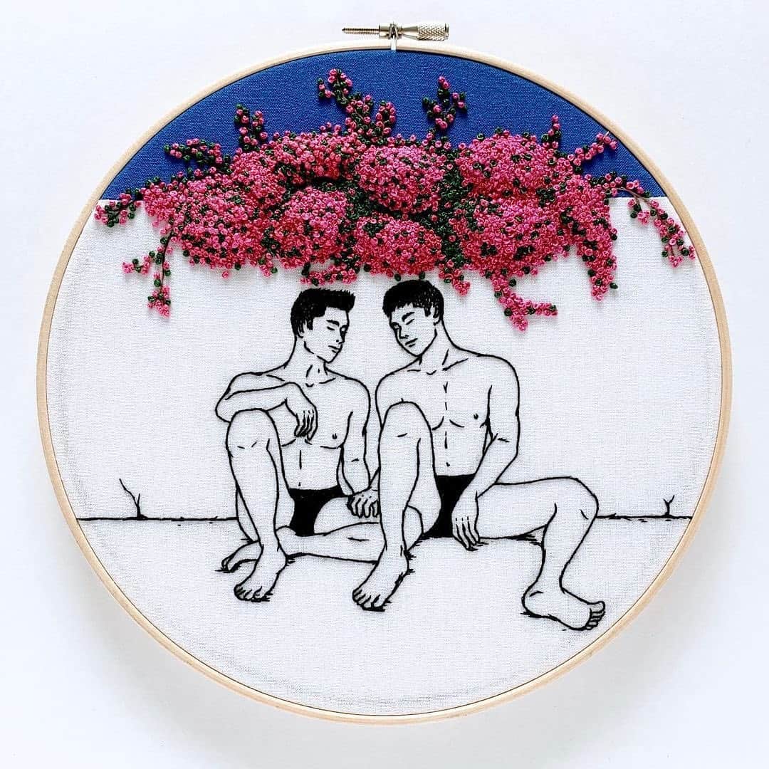 Instagramさんのインスタグラム写真 - (InstagramInstagram)「Artist Stitchguy’s (@stitchguy) intimate portrayals of gay couples play with traditional motifs of art and embroidery. His black and white linear representations of the male body are often surrounded or intertwined with bold colors from nature.⁣ ⁣ “I am constantly exploring my style of expression within a classical aesthetic. The depiction of plants in embroidery is a classical theme, and this is also important to me,” says the Japanese artist, who studied fashion in art school, then worked in the industry after graduation.⁣ ⁣ “I moved away from fashion for a while, due to a strong desire to create artwork that could express more personal aspects. My strengths lay in using needle, thread and cloth, so I started studying embroidery anew and began to make gay embroidery art.”⁣ ⁣ Inspired by the artist’s own memories, the work draws on Stitchguy’s personal experiences as inspiration for its broader LGBTQ+ focus. “All of my works are very lovingly and carefully made.⁣” ⁣ #ThisWeekOnInstagram⁣ ⁣ Art by @stitchguy」10月14日 1時22分 - instagram
