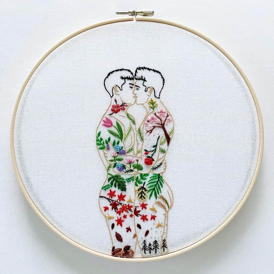 Instagramさんのインスタグラム写真 - (InstagramInstagram)「Artist Stitchguy’s (@stitchguy) intimate portrayals of gay couples play with traditional motifs of art and embroidery. His black and white linear representations of the male body are often surrounded or intertwined with bold colors from nature.⁣ ⁣ “I am constantly exploring my style of expression within a classical aesthetic. The depiction of plants in embroidery is a classical theme, and this is also important to me,” says the Japanese artist, who studied fashion in art school, then worked in the industry after graduation.⁣ ⁣ “I moved away from fashion for a while, due to a strong desire to create artwork that could express more personal aspects. My strengths lay in using needle, thread and cloth, so I started studying embroidery anew and began to make gay embroidery art.”⁣ ⁣ Inspired by the artist’s own memories, the work draws on Stitchguy’s personal experiences as inspiration for its broader LGBTQ+ focus. “All of my works are very lovingly and carefully made.⁣” ⁣ #ThisWeekOnInstagram⁣ ⁣ Art by @stitchguy」10月14日 1時22分 - instagram