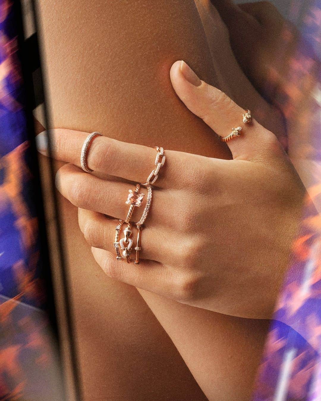 デビッドヤーマンのインスタグラム：「Hand set with morganite and diamonds, our rose gold rings are the perfect pieces for self-expression. #DavidYurman」