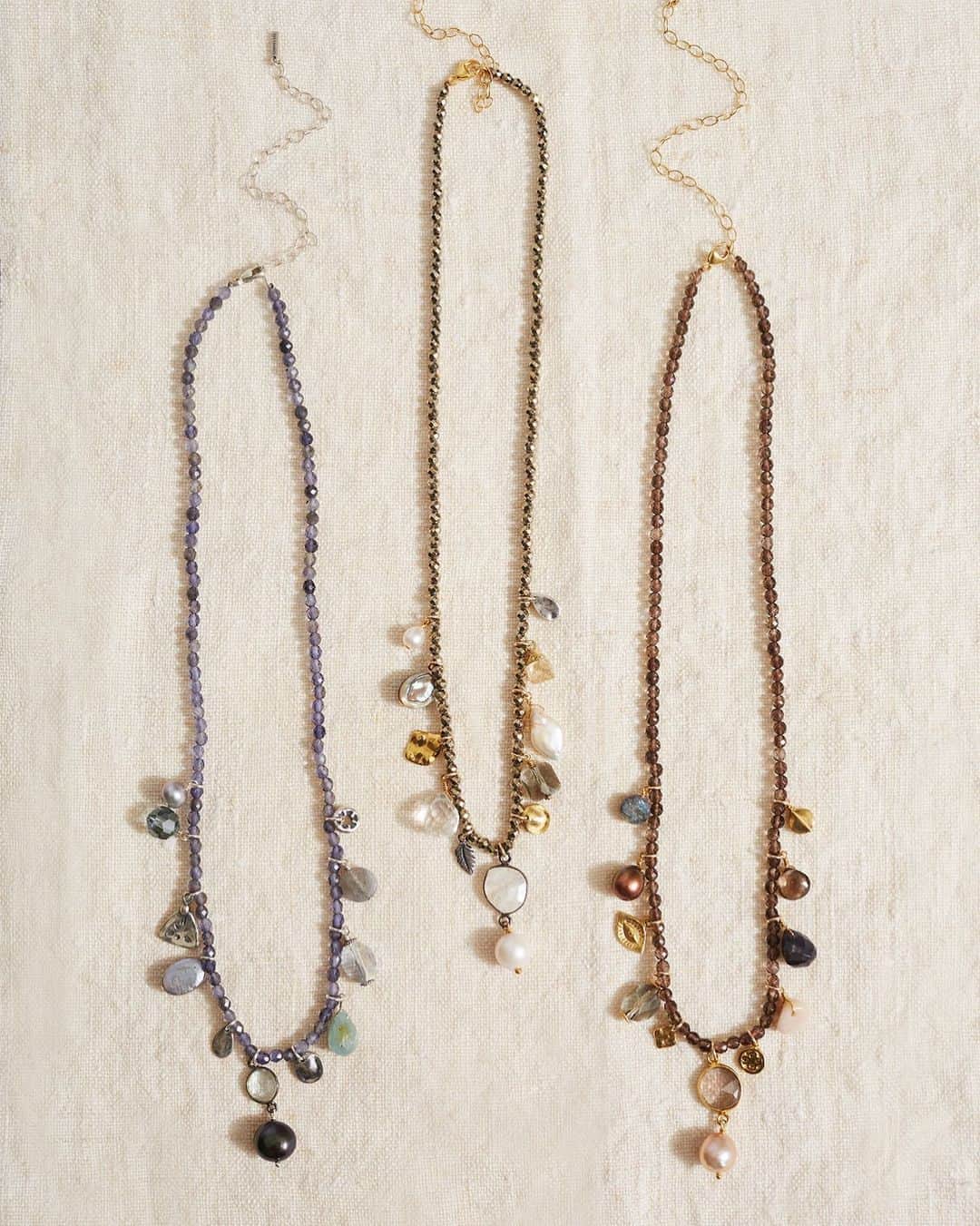 チャンルーのインスタグラム：「The next best thing to beachcombing. Our new Voyage Necklaces will transport you to distant shores 🌊」