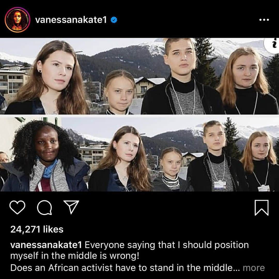 リリー・コールのインスタグラム：「Podcast ep 5: “you didn’t just erase a person, you erased a continent.” . in January I was honoured to join the youth climate school strike in Davos. Shortly afterwards the Associated Press published this image (top) of the youth activists, cropping Ugandan climate activist Vanessa Nakate out of the original photo (bottom), which caused uproar through social media (AP apologised). . For episode 5 of the podcast, I spoke with Vanessa about the positive role that social media plays in drawing attention to marginalised voices & stories missed or suppressed by traditional media. Link in bio to listen.」