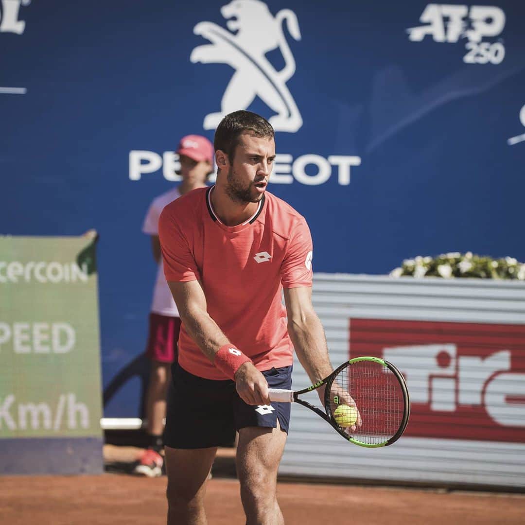 ラスロ・ジェレのインスタグラム：「Good start of the tournament today🤞🏻 Round 2. tomorrow💪🏻🎾 #atpworldtour#sardinia」