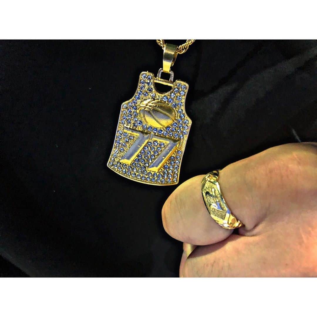 のインスタグラム：「77  #アオキックス #Hawaiianjewelry」