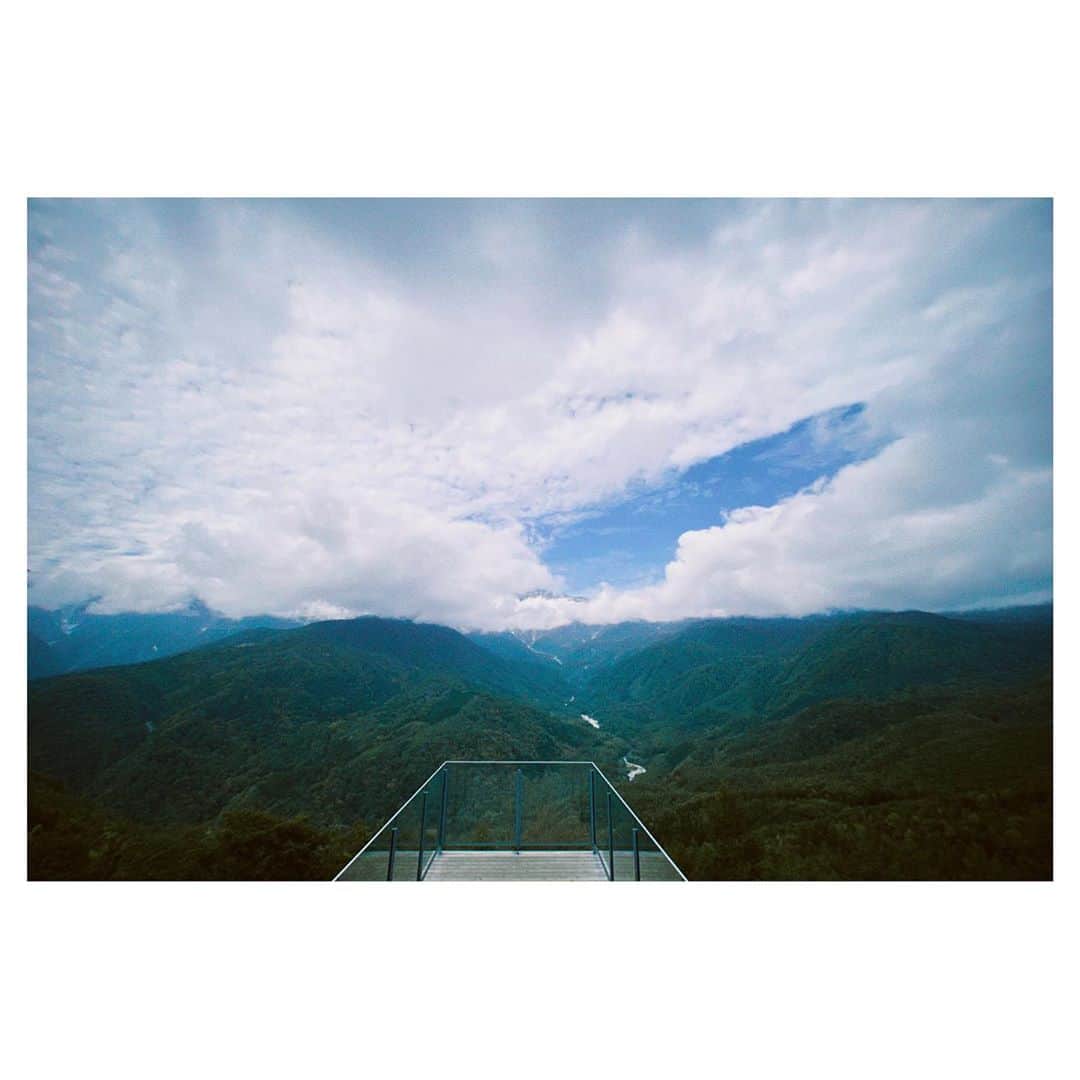 工藤大輝のインスタグラム：「HAKUBA MOUNTAIN HARBOR @hakuba_iwatake @hakuba_mountain_resort  絶景でした⛰可愛い子も🐑」