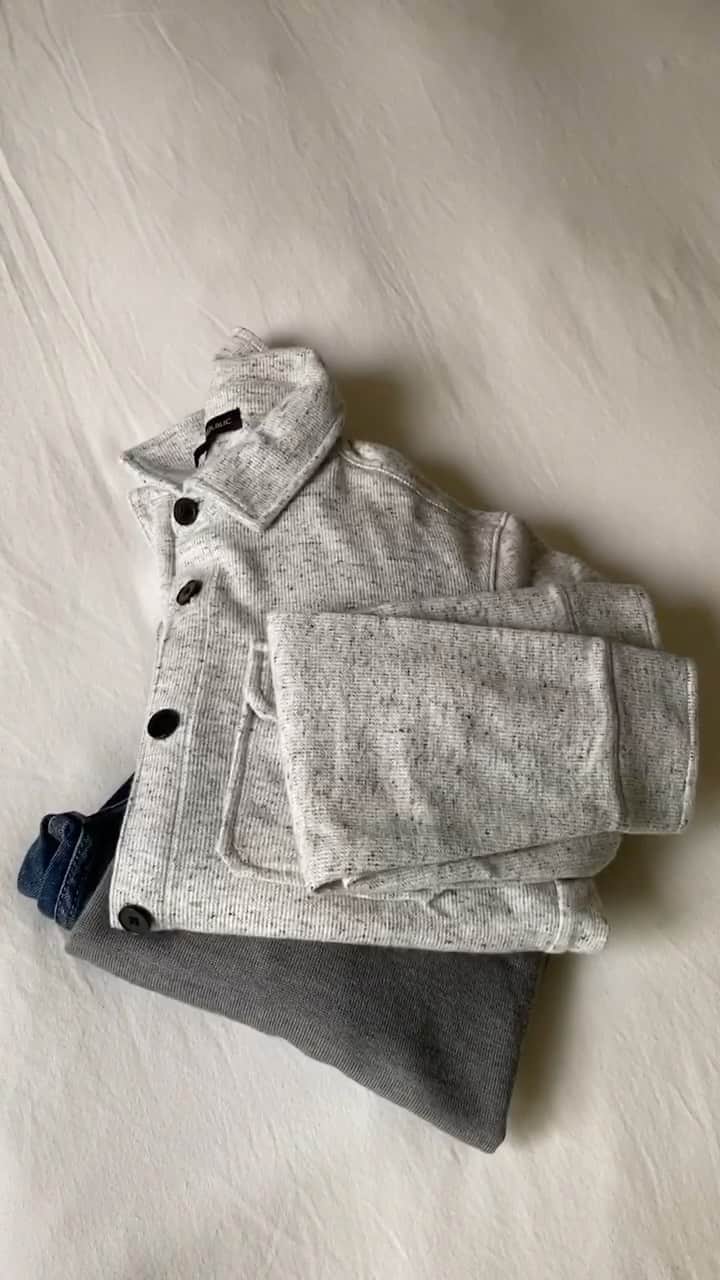 Banana Republic のインスタグラム