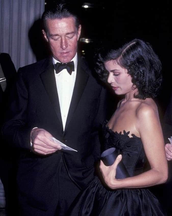 のインスタグラム：「#Halston and Bianca Jagger at the Met Gala, 1981.」