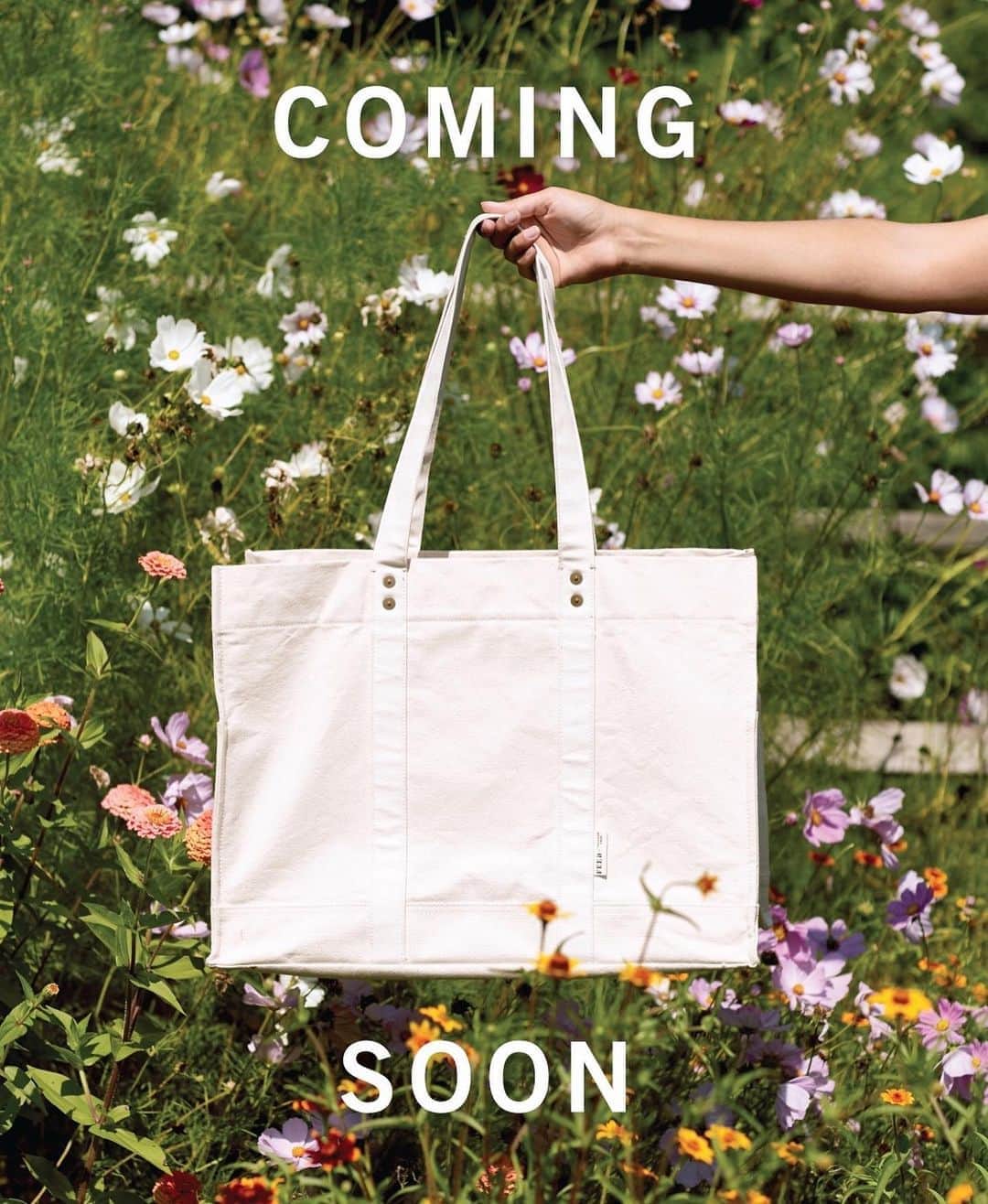 のインスタグラム：「Launching on 10/16 — a collection that’s good for the planet (and the people on it). Join the waitlist to shop first, link is in our bio.」