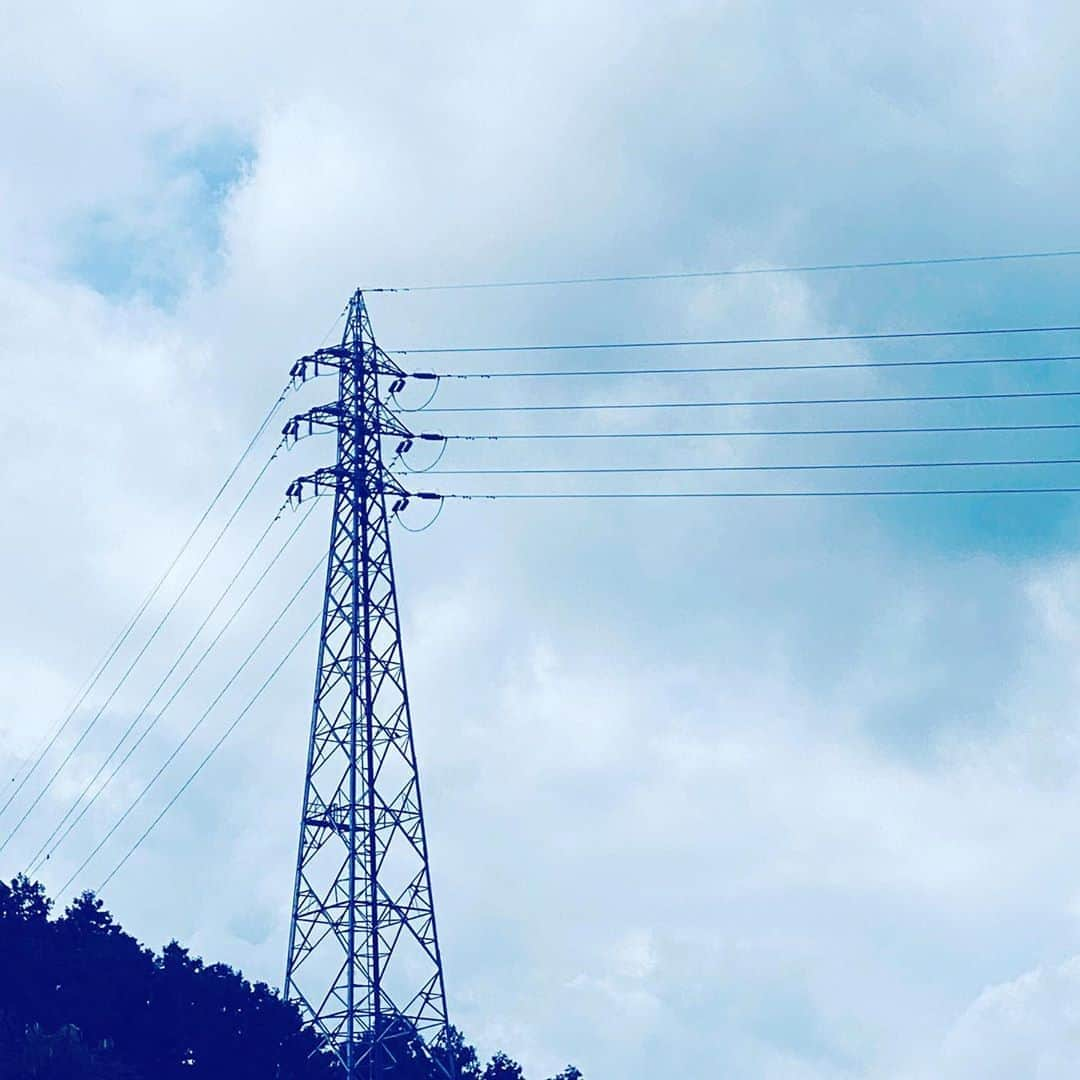 中野敬久さんのインスタグラム写真 - (中野敬久Instagram)「#electricity #tower #suburb #hope #鉄塔 #鉄塔の会」10月14日 8時52分 - hirohisanakano