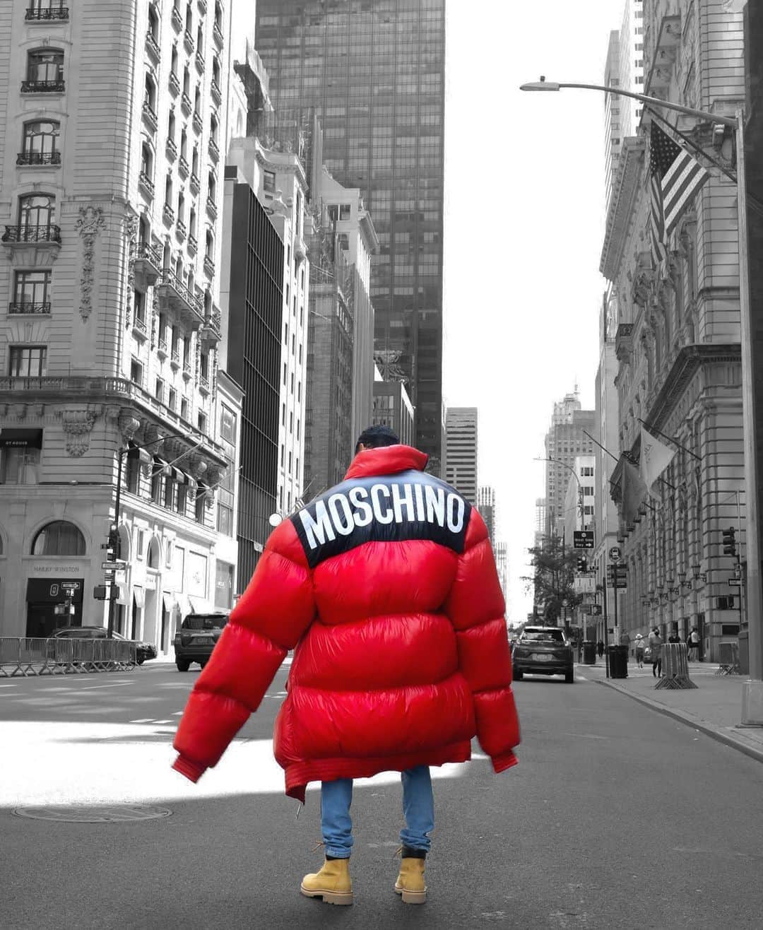 Moschinoさんのインスタグラム写真 - (MoschinoInstagram)「Moschino NYC photo @marco_ovando #moschino @itsjeremyscott #marcoovando」10月14日 14時30分 - moschino