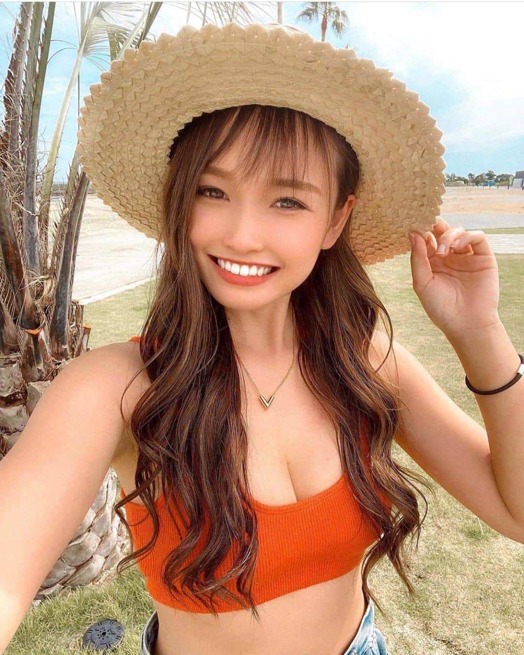 美女JAPANのインスタグラム：「どうも美女JAPANです！✨ ＊ ＊ 今回ご紹介するのはこの方‼️ ＊ ＊ baby.maiさん！@maixxaloha ＊ ＊ とっても綺麗！🙈💕 こんな綺麗なママさん他にいない💕 ＊ ＊ baby.maiさんのアカウントには他にも素敵な投稿がたくさんあります！✨ ＊ ＊ 皆さんも是非チェックしてみてね🧸 ＊ ＊ 明日の投稿もお楽しみに！！ ＊ ちなみにあなたはどんな人がタイプですか？ コメントお待ちしております💕  ＊ ＊  #色気 #可愛い #綺麗 #かわいい #写真集 #モデル #美肌 #笑顔 #スタイル抜群 #可愛い #可愛すぎ #会いたい #天使 #美女 #美人 #美しい #清楚 #スタイル #色白 #スタイル抜群 #美脚 #素敵 #カワイイ #応援」