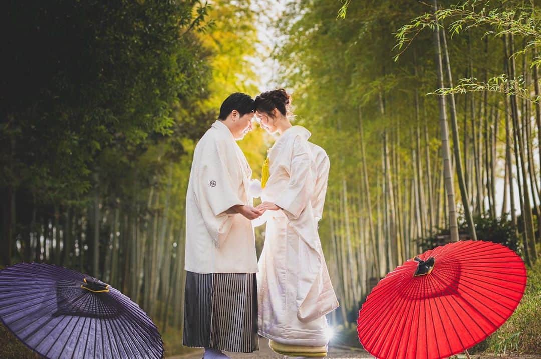 ヴィラデマリアージュさいたまのインスタグラム：「南フランス結婚式の街﻿ ﻿ 私たちは前撮りのお手伝いもさせて頂いております  当日とは違った装いとロケーションで素敵な1日を Bon mariages... ﻿ ﻿ ブライダルフェアのご予約は﻿ InstagramのDM・プロフィール欄URLヴィラデマリアージュの公式ホームページにて﻿ ﻿ ﻿ #villasdesmariages#ヴィラデマリアージュ#ヴィラデマリアージュさいたま#結婚式レポート#結婚式場#ウェディング#wedding#ブライダルフェア ﻿ #式場見学#大宮結婚式場#結婚式場探し#式場探し#南フランス#コンセプトウェディング#ガーデンウェディング#プレ花嫁#プレ花嫁準備#プレ花嫁さんと繋がりたい#卒花嫁#卒花嫁レポ#卒花嫁さんと繋がりたい#さいたま#さいたま結婚式場#前撮り」