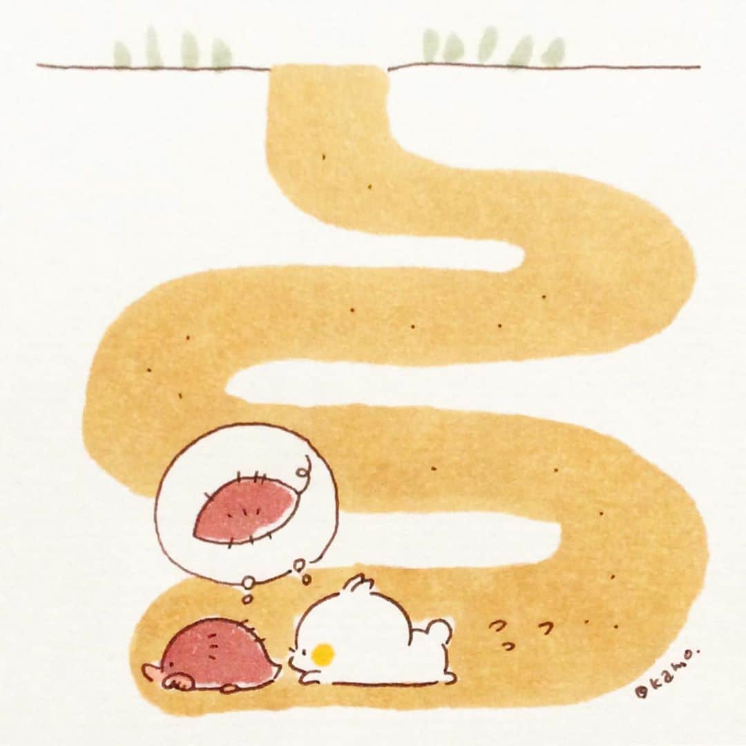 のインスタグラム：「お芋を求めて.2 #サツマイモ#sweetpotato#モグラ#Mole#ツチノコ#Tsuchinoko#UMA#イラスト#illustration#ウサギタケ#usagitake」