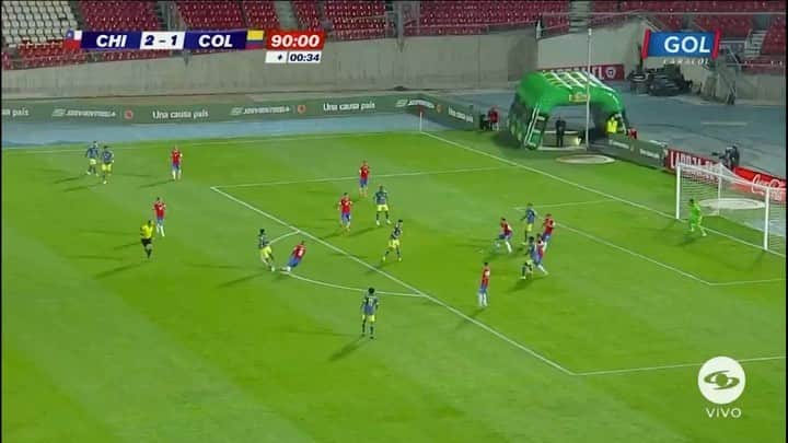 サッカー コロンビア代表チームのインスタグラム：「Revive el gol de Falcao para el 2-2 definitivo.  #VamosColombia 🇨🇴 #CHICOL  🎥 @golcaracol」