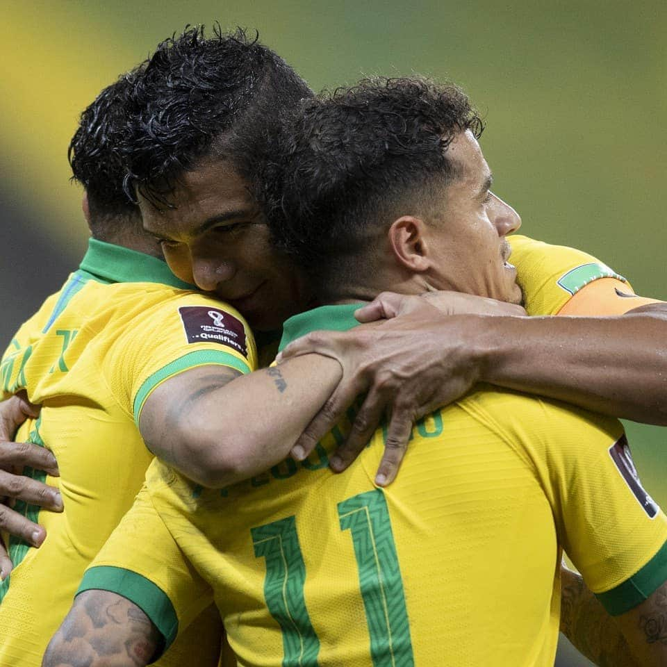 サッカー ブラジル代表チームさんのインスタグラム写真 - (サッカー ブラジル代表チームInstagram)「Quantas vezes essa cena ainda vai se repetir nas #Eliminatórias?  📈 Já foram 9 vezes nos dois primeiros jogos da #SeleçãoBrasileira a caminho do Catar!  #JogaBola」10月14日 11時51分 - cbf_futebol