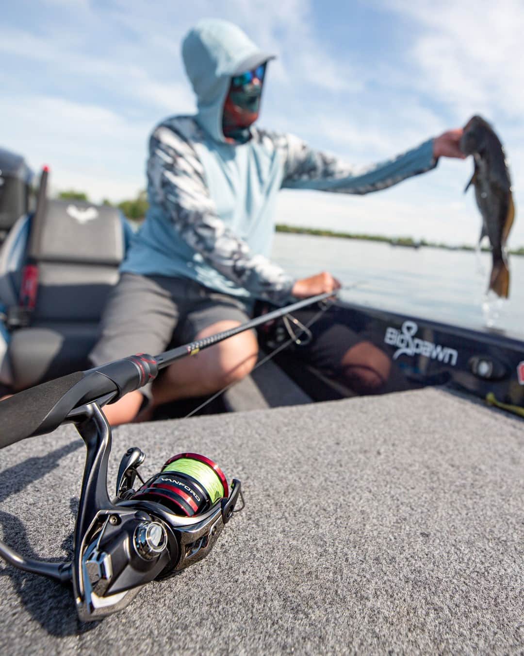 シマノ｜Fishingさんのインスタグラム写真 - (シマノ｜FishingInstagram)「Built upon a CI4+ body ...