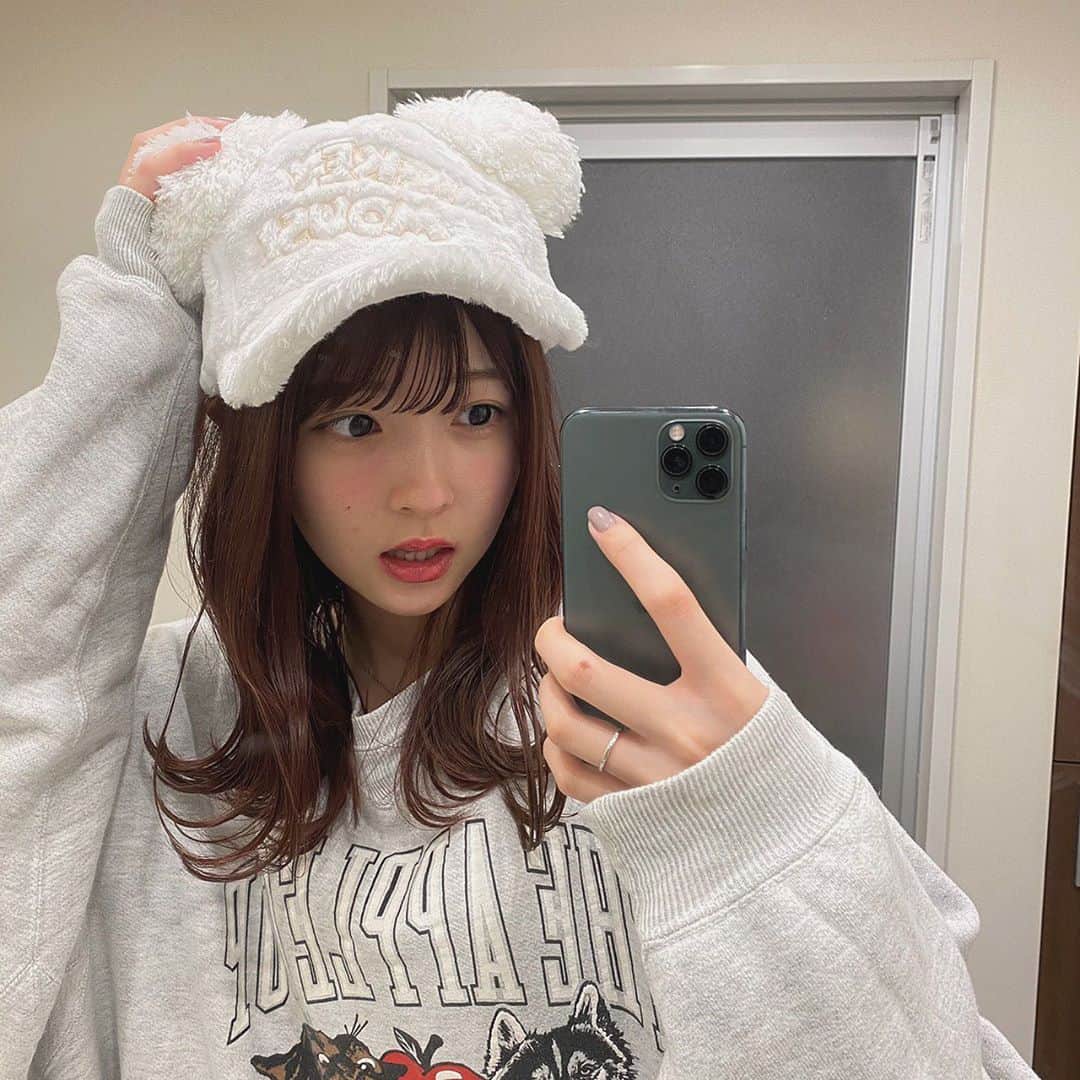 のインスタグラム：「. Disney行きたすぎて被っちゃった〜🐭」