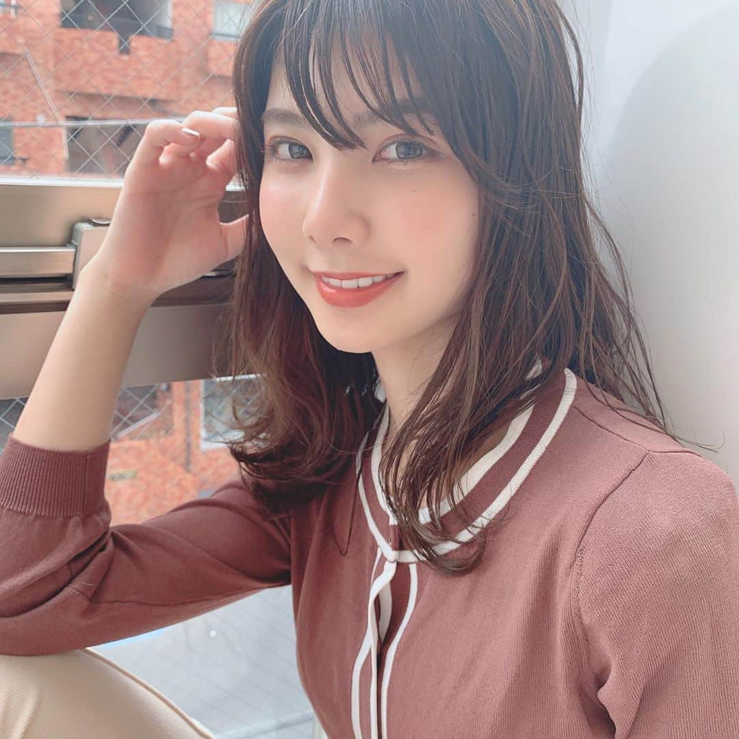 山﨑愛麻さんのインスタグラム写真 - (山﨑愛麻Instagram)「皆さんこんばんは🌛  今日は2つ載せちゃいます🍒  またまた加茂さんにメイクして頂き ましたっ！🌿 毎回違ったメイクやヘアにしてくれるので、 ワクワクが止まりませんっ こんな私もどうですか😳🤍  #えまにぽちっとな 寝る前にお願いします🍒 ↓このサイトをコピーして入るか、インスタのプロフィールからサイトに入れます⚡️  https://misscolle.com/kokugakuin2020/profile/2  #國學院大學 #ミスコン2020#ミスコンテスト #ミス國學院  #ミスキャンパス #ミスキャン  #山崎愛麻  #えまにぽちっとな #サロモ #カモメイク #秋コーデ #秋メイク #サロモ希望」10月14日 22時26分 - ema_yamazaki