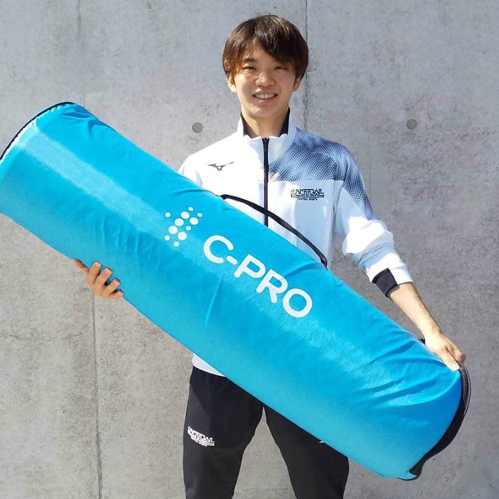 のインスタグラム：「. 株式会社 幸文堂 様 よりC-PROマットレスを提供していただきました。  寝心地が良く毎日熟睡出来るので寝るのが楽しみになりました！ マットレスの大切さに気づかされました。 このマットレスで質のいい睡眠をとり、元気いっぱいで毎日の練習に励みたいと思います💪 クッションも運転や座る時などかなり楽なのでかなり気に入っています！ ありがとうございます。  また貝塚市のふるさと納税でももらえるみたいです！是非！ #cpro #株式会社幸文堂 #マットレス」