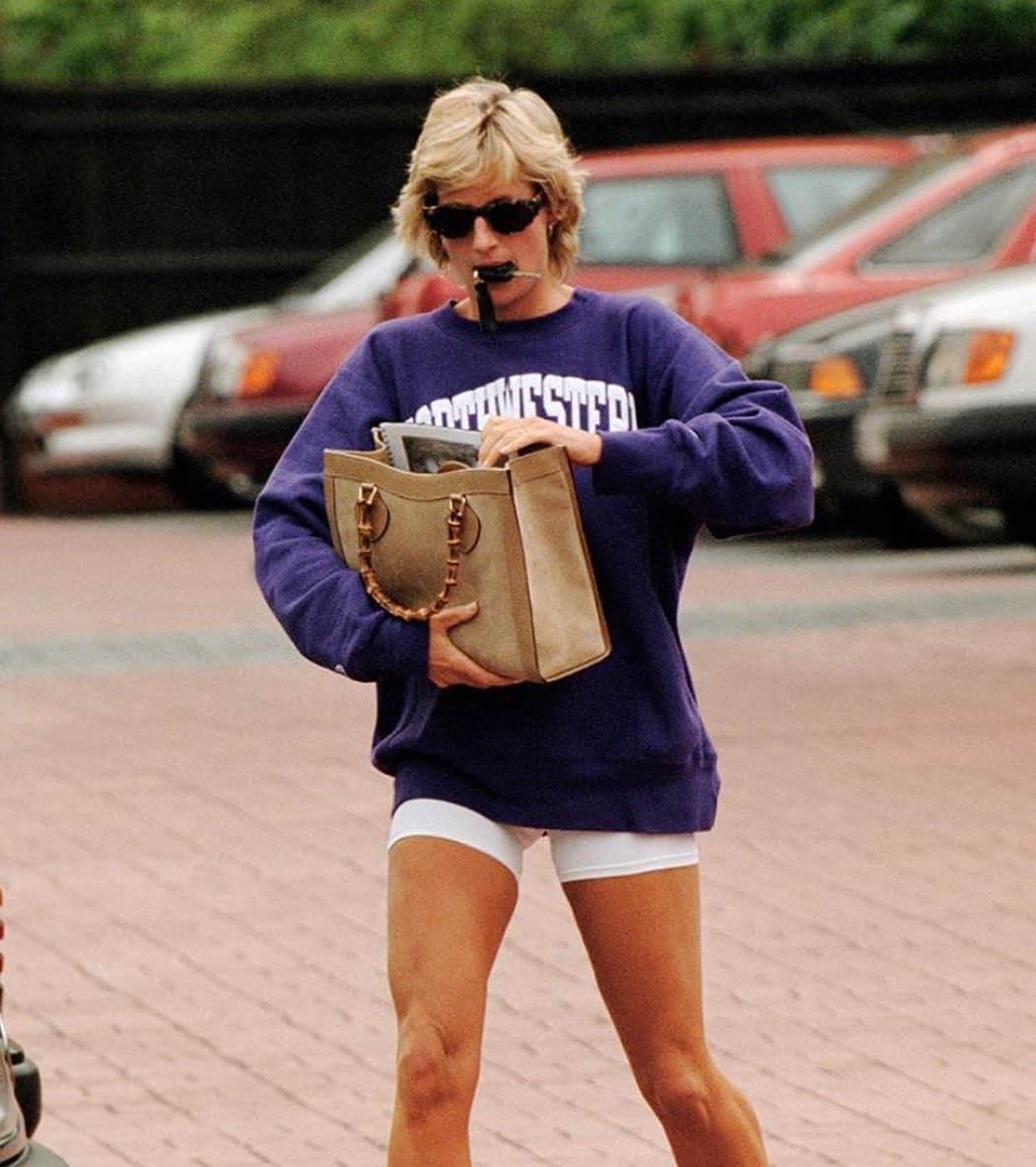 Blonde Saladさんのインスタグラム写真 - (Blonde SaladInstagram)「5 Fall/Winter 2020 Trends brought to fashion by Lady D🤍 Iconic and Unforgettable, Diana Spencer, known as Princess Diana is one of the most inspirational fashion icon in history, can you spot which trends she launched that are considered the hottest for this season? LINK IN BIO to discover more! #theblondesalad #ladydiana #fashion Pics by @ladydirevengelooks」10月14日 22時52分 - theblondesalad