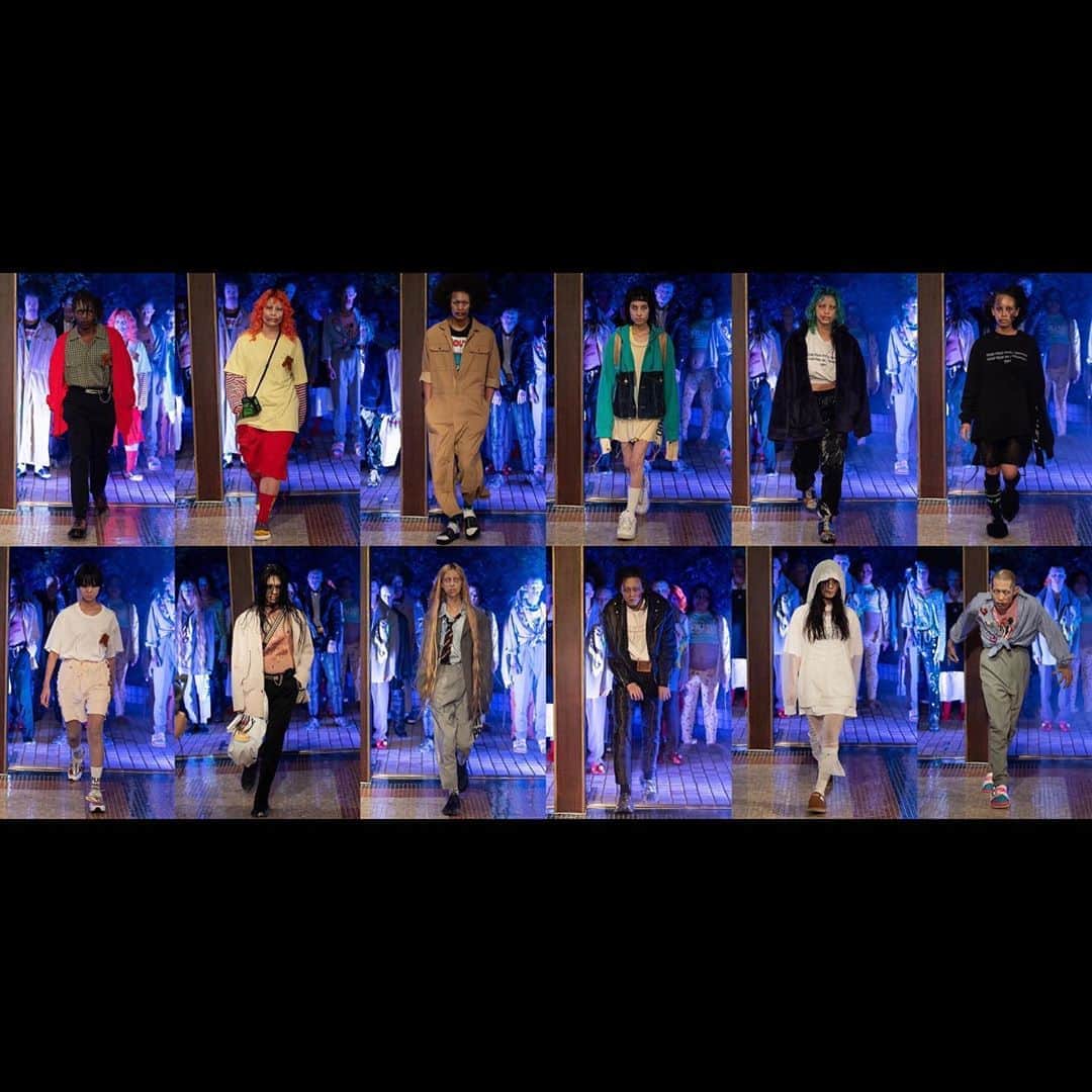 のインスタグラム：「doublet 21SS Collectionのキャスティングを担当しました。  今回の感謝の気持ちは、一つ前の投稿に書いてます。  for @__doublet__  #doublet SS21 "A VERY MERRY UNBIRTHDAY FOR YOU" HALLOWEEN.  Styling @demidemu  Hair @kuniokohzaki  Make @hairmake_miura  Casting @k_kuroyanagi  Music @bingo_habanero  Display Design @takayuki_ishibe  Press @mizumawataru @enkel_tokyo  Horror produce #darknesslnc Director @hiromu.shirasaka   Support by @rakutenfashion_byr」